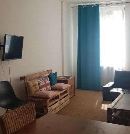 Centre Ville Le Puy-En-Velay Au 1Er Etage Exterior foto